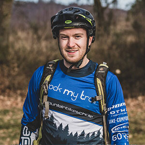 Rock my Trail Bikeschule Fahrtechnik Trainer_ Alex ostermeier
