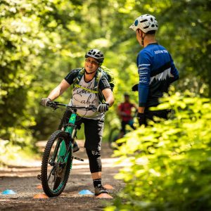 Gutschein für Mountainbike Frauen Kurse - Fahrtechnik MTB + eBike - Rock my Trail Bikeschule