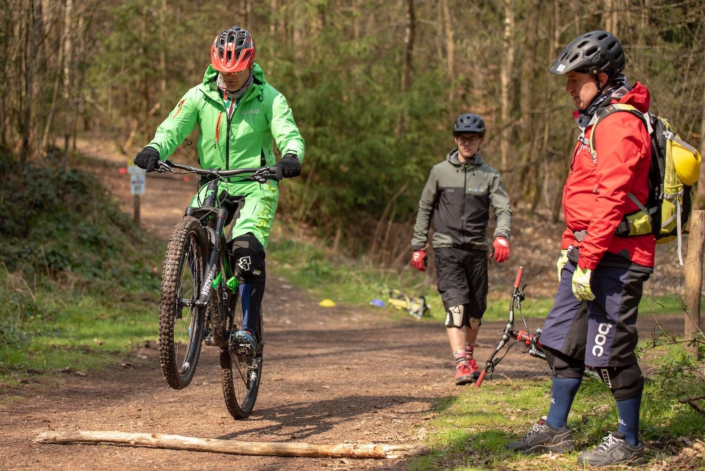 MTB Fahrtechnik Kurs Fortgeschrittene in Düsseldorf - Mountainbike Fortgeschritten - Rock my Trail Bikeschule