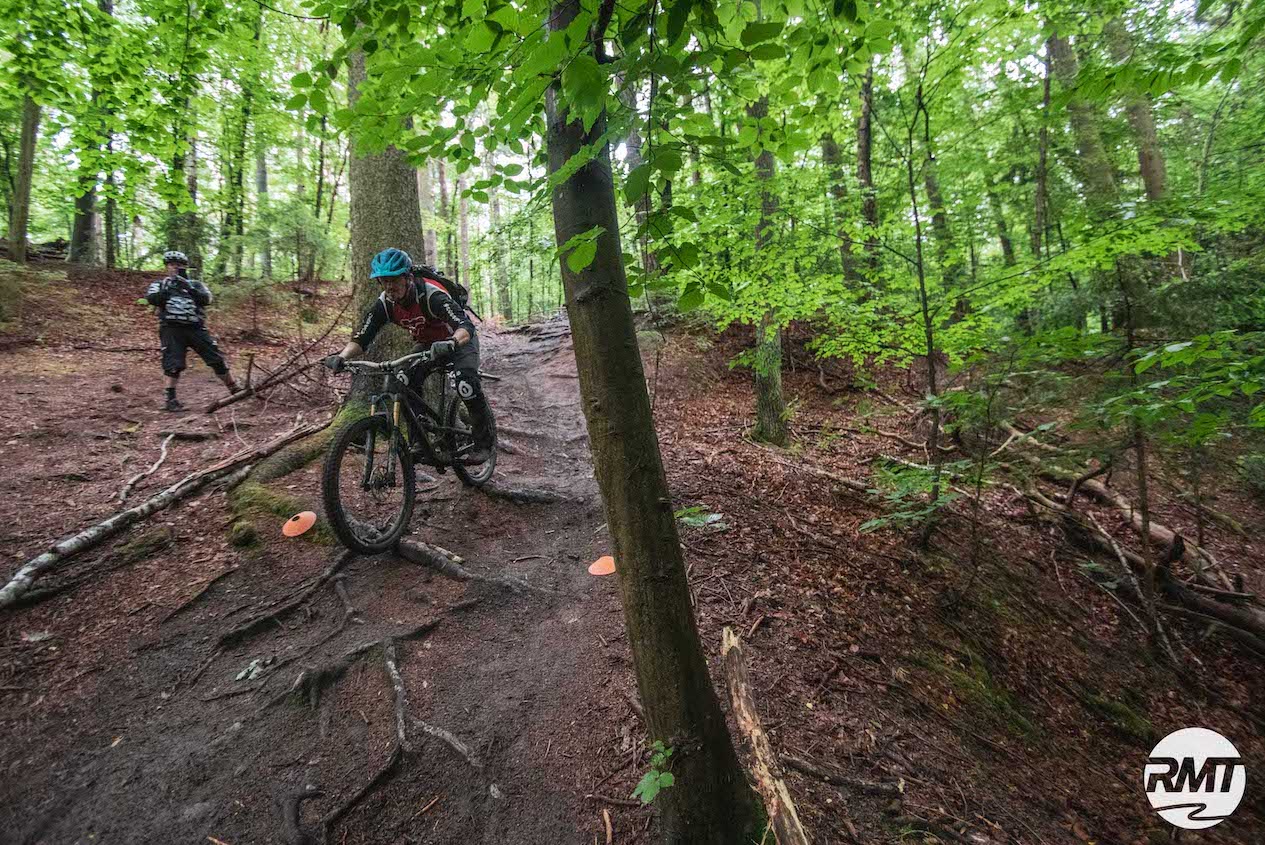 MTB Fahrtechnik Kurs Fortgeschrittene in Freiburg - Mountainbike Fortgeschritten - Rock my Trail Bikeschule