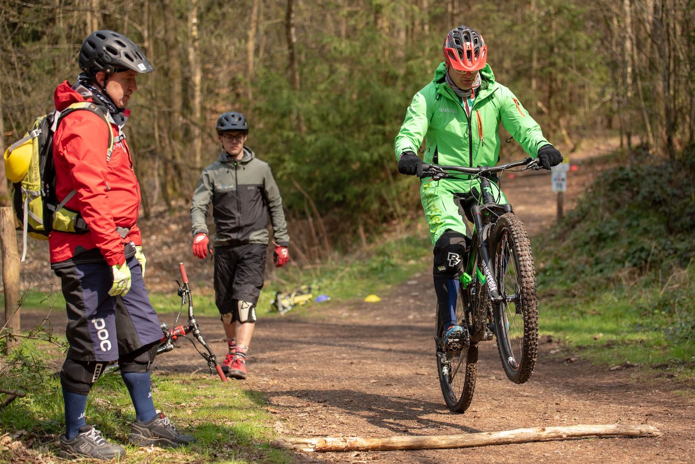 MTB Fahrtechnik Kurs für Einsteiger in Köln - Mountainbike Basic - Rock my Trail Bikeschule