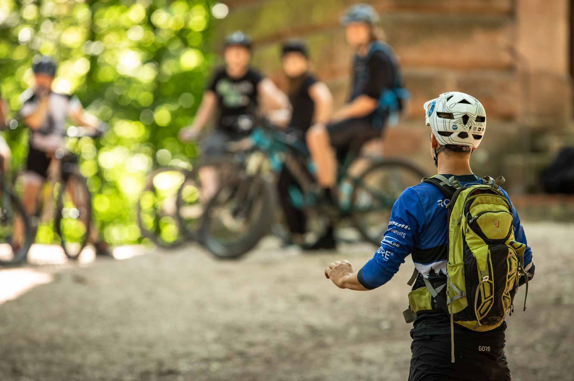 MTB Fahrtechnik Kurs für Einsteiger in Marburg - Biedenkopf Universitäts Stadt Hessen - Mountainbike Basic - Rock my Trail Bikeschule