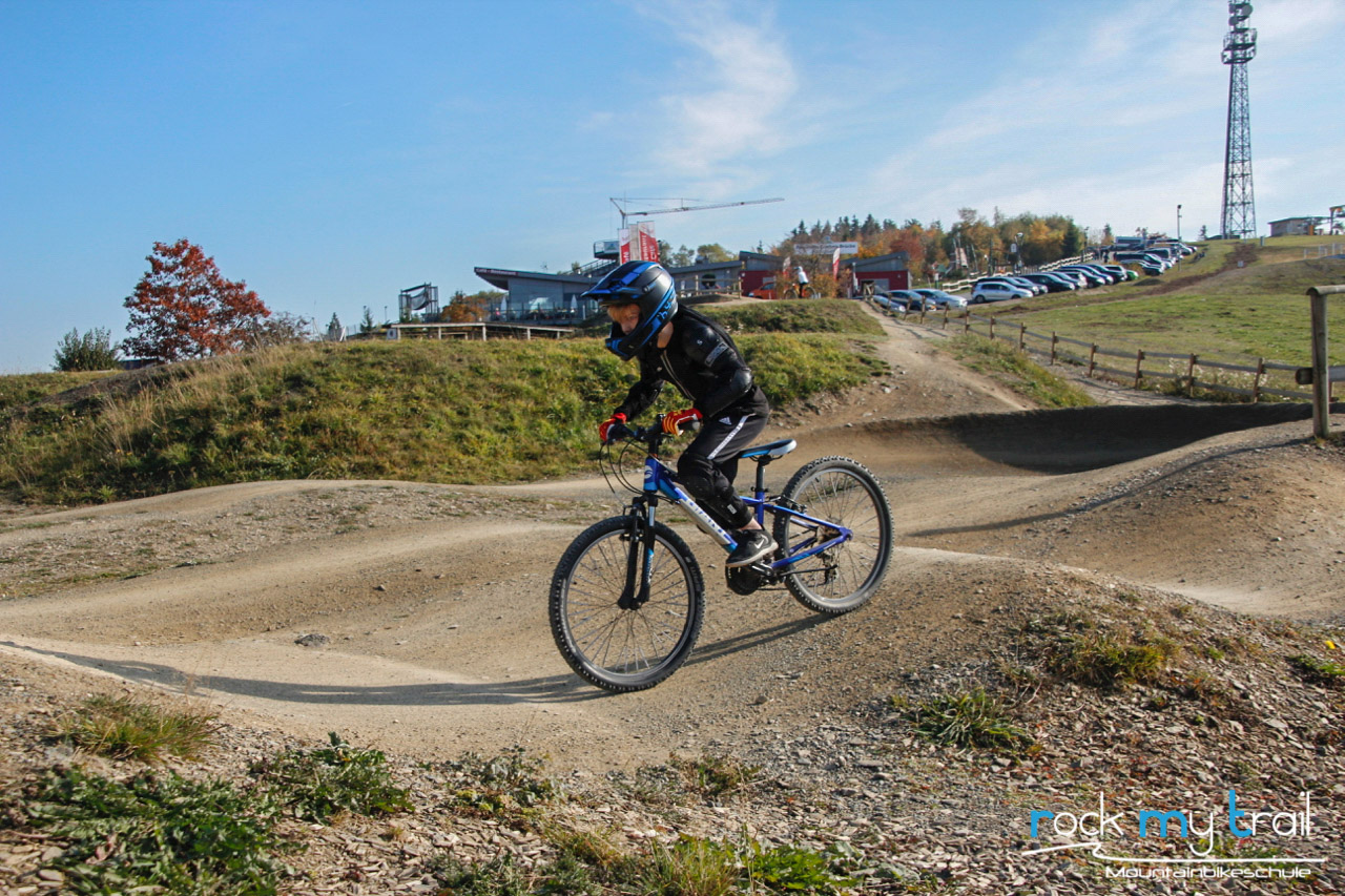 MTB Kinder Kurs Bikepark Samerberg - Fahrtechnik Training - Rock my Trail
