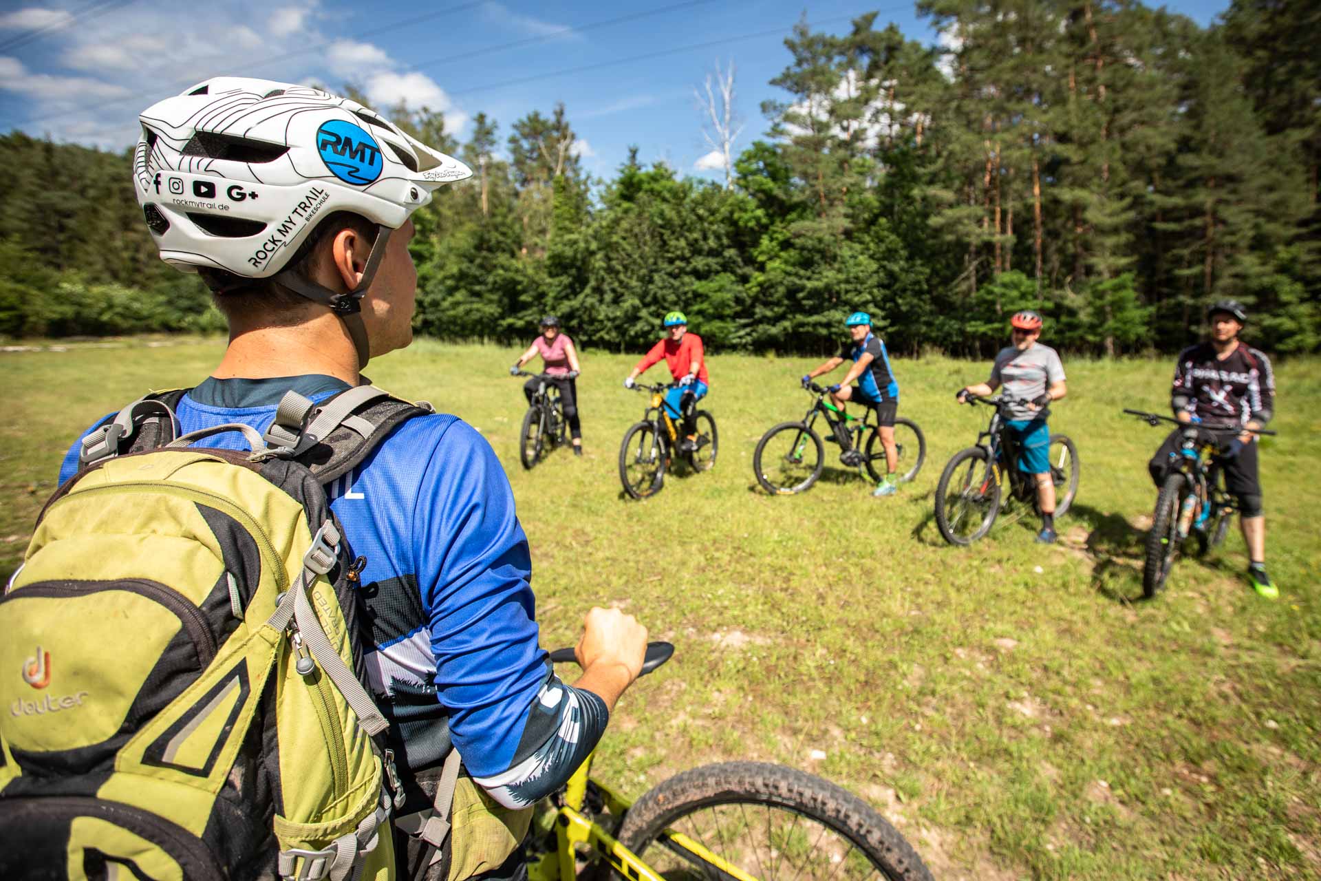eMTB Fortgeschritten Fahrtechnik Kurs in Bad Salzdetfurth - Hannover Niedersachsachen - Mountainbike Fortgeschritten - Rock my Trail Bikeschule