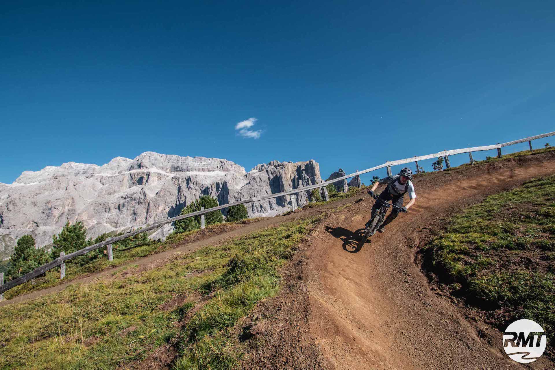 DolomitenCross auf Trails Dolomiten Runde Tour MTB TransAlp Rock my Trail Bikeschule