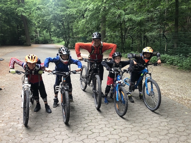 Mountainbike Kinder Kurs in Saarbrücken - 8-12 Jahre Kids - Rock my Trail Fahrtechnik Bikeschule