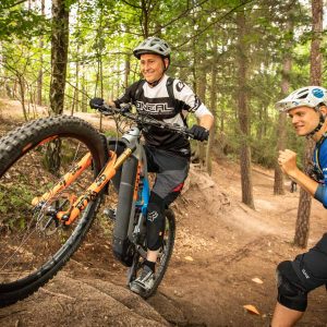Gutschein eMTB Fortgeschritten Fahrtechnik Kurs Rock my Trail Bikeschule-1