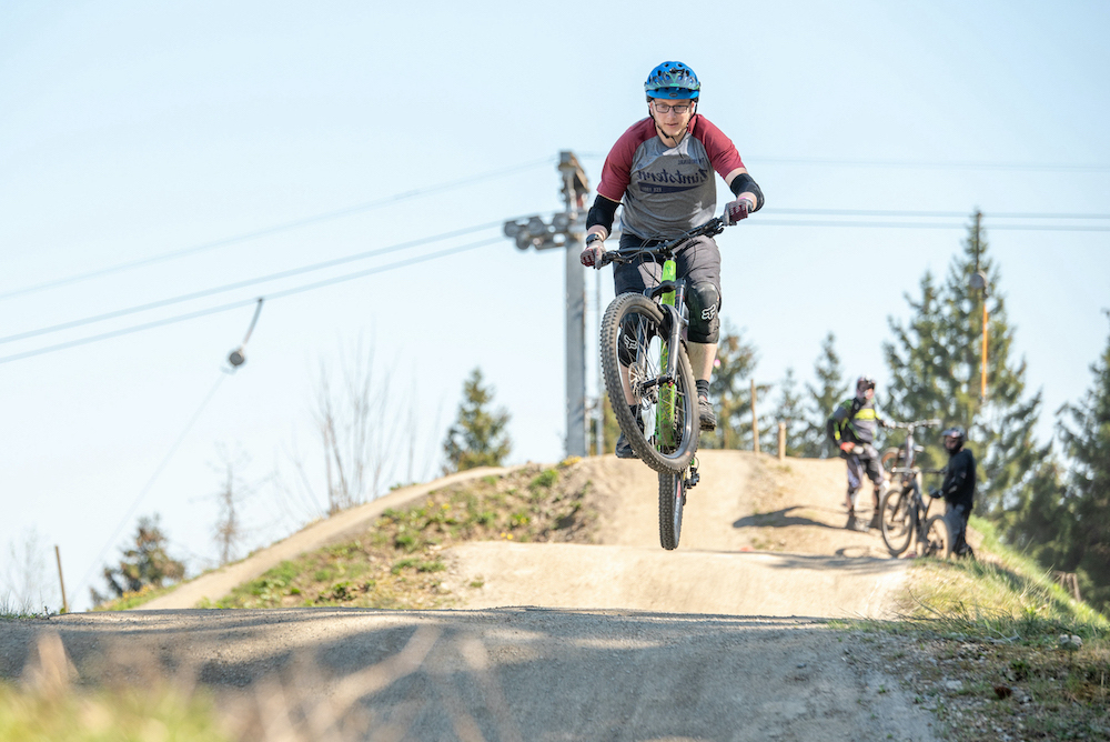 MTB Sprung & Drop Kurs im Bad Ems Bikepark - Fahrtechnik Training Rock my Trail Bikeschule