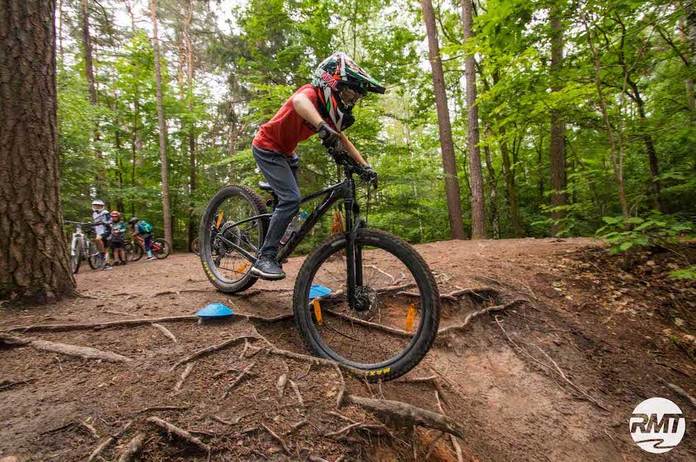 Mountainbike Kinder Kurs in Bad Orb | Spessart - 8-12 Jahre Kids - Rock my Trail Fahrtechnik Bikeschule - 14