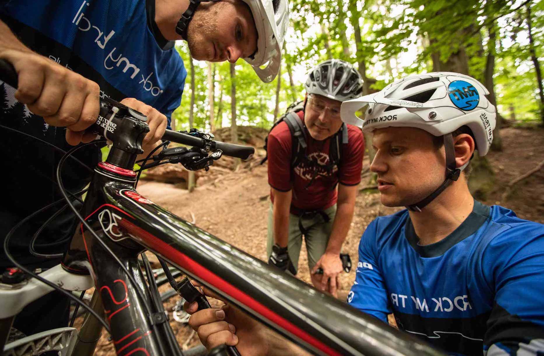 MTB Fahrtechnik Kurs für Einsteiger in Aue Erzgebrige - Mountainbike Basic - Rock my Trail Bikeschule