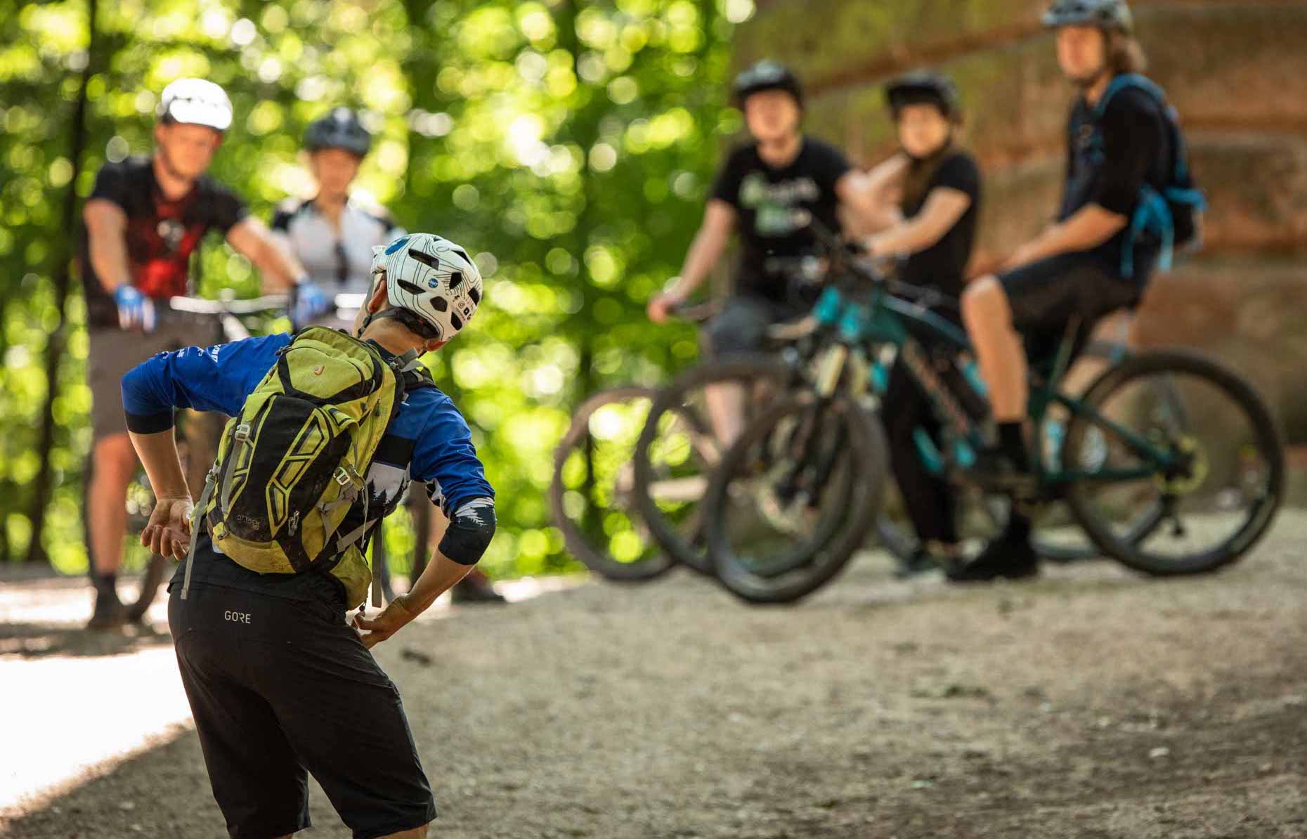 MTB Fahrtechnik Kurs für Einsteiger in Gera - Mountainbike Basic - Rock my Trail Bikeschule