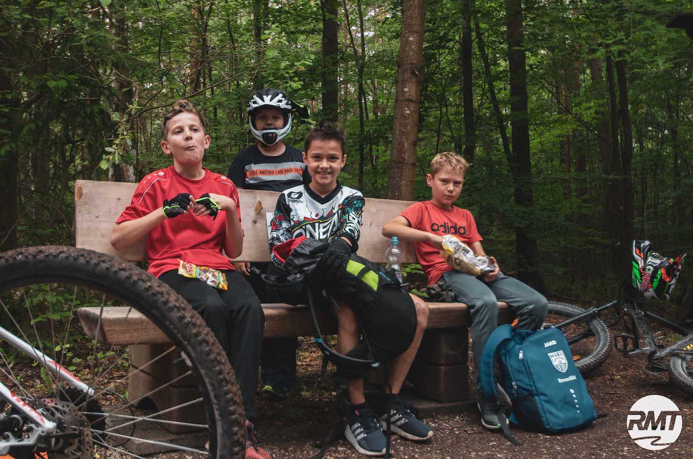 Mountainbike Kinder Kurs in Jena - 8-12 Jahre Kids - Rock my Trail Fahrtechnik Bikeschule GmbH