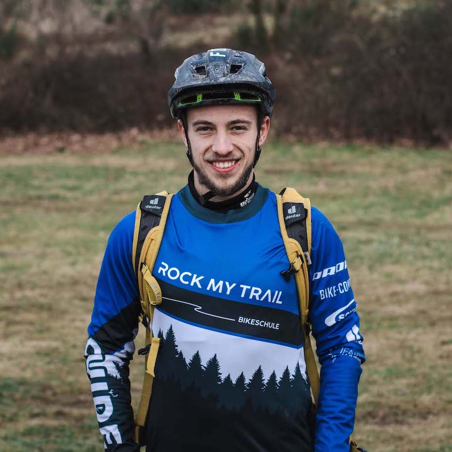 Rock my Trail Bikeschule Fahrtechnik Trainer - Lukas Czaschke