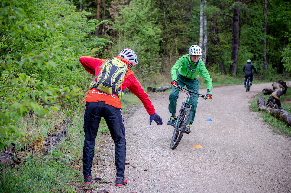 MTB Fahrtechnik Kurs Fortgeschrittene Gera - Mountainbike Fortgeschritten - Rock my Trail Bikeschule