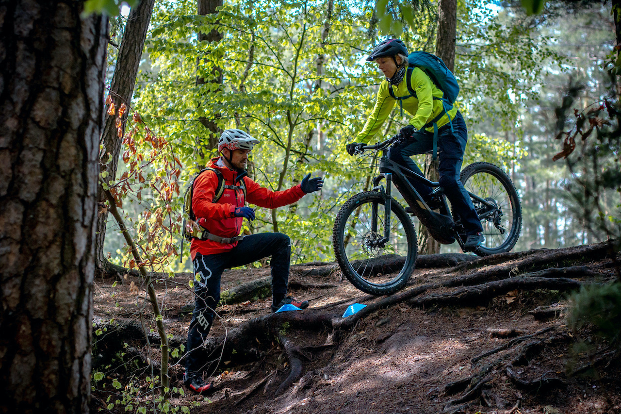 eMTB Fortgeschritten Fahrtechnik Kurs Gera - Mountainbike Training - Rock my Trail