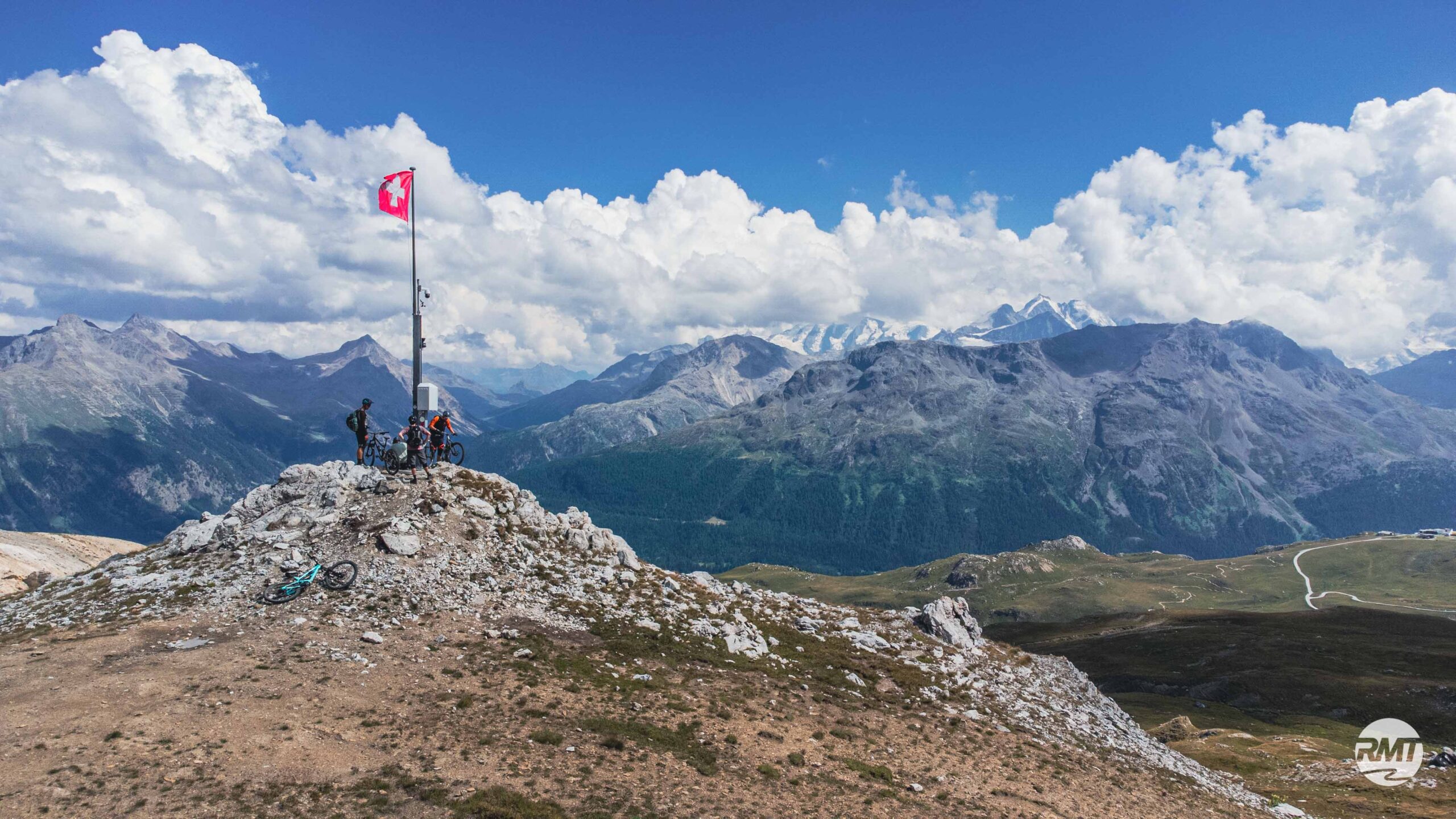 GraubündenCross MTB TransAlp AlpenCross Schweiz Rock my Trail Reisen Bike12