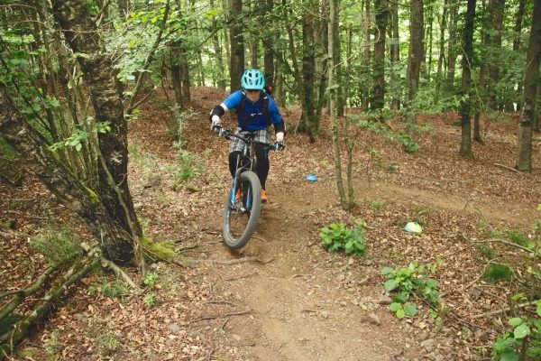 eMTB Fortgeschritten Fahrtechnik Kurs in Stuttgart | Esslingen - Rock my Trail Bikeschule