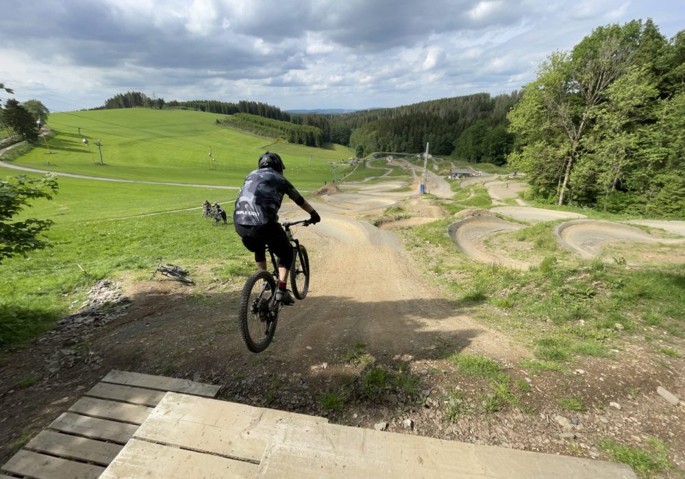Bikepark Basics+ Fahrtechnik Kurs in Albstadt - Fahrtechnik Training Rock my Trail Bikeschule