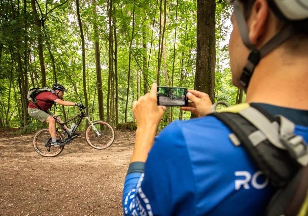 MTB Fahrtechnik Kurs Fortgeschrittene in Erzgebirge Aue - Mountainbike Fortgeschritten - Rock my Trail Bikeschule
